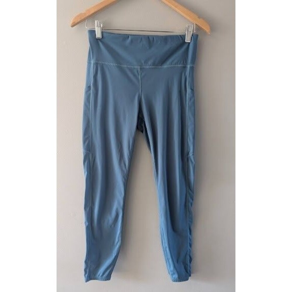 Vuori Studio Leggings Women’s Medium Dusty Blue Workout High Rise Yoga Active